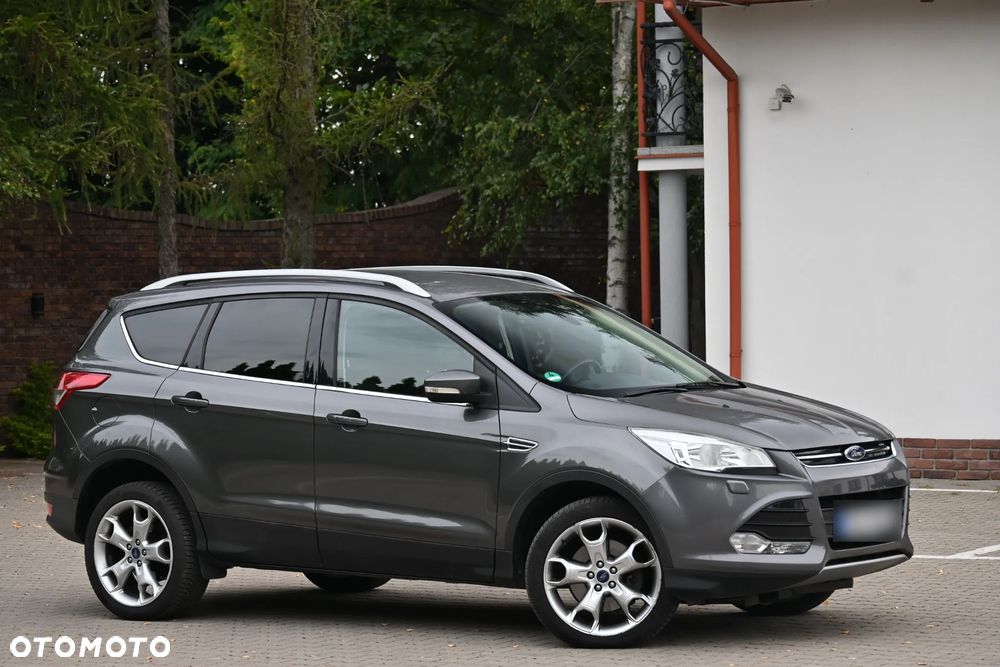 Ford Kuga 2.0 TDCi 4x4 Titanium - 14