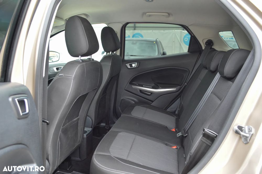 Ford EcoSport 1.0 EcoBoost Titanium - 17