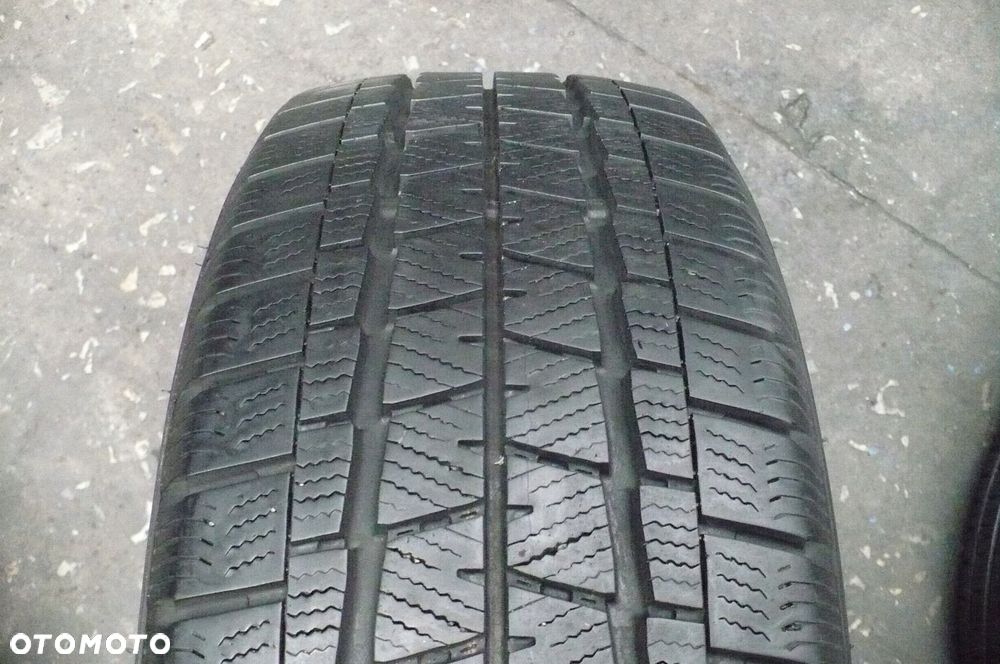 2x FALKEN Eurowinter VAN01 215/60R17C 8,4mm 2018 - 2