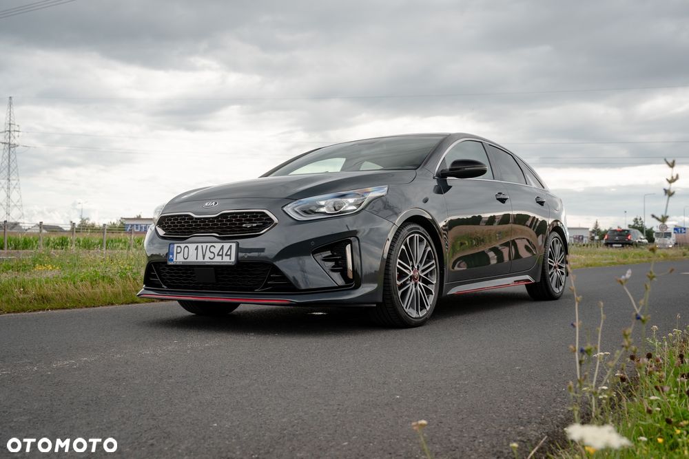 Kia ProCeed 1.6 T-GDI GT DCT - 3