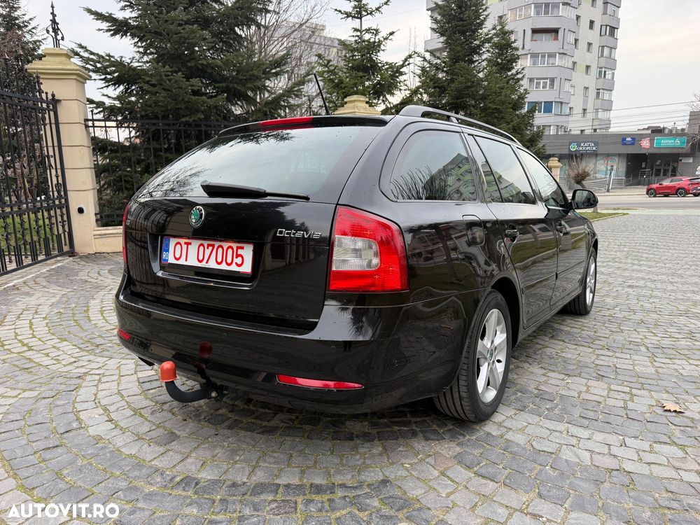Skoda Octavia 2.0 TDI DPF FAMILY - 38