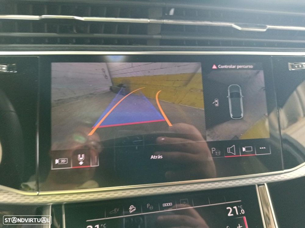 Audi Q7 55 TFSIe quattro Tiptronic - 10
