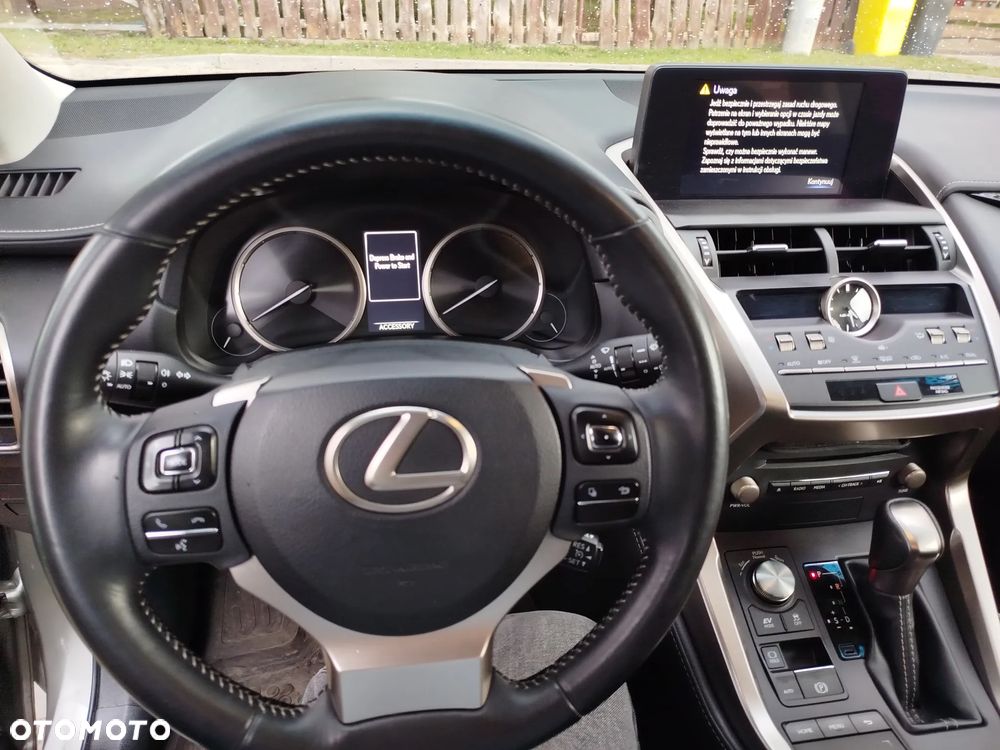 Lexus NX 300h Elegance 2WD - 11