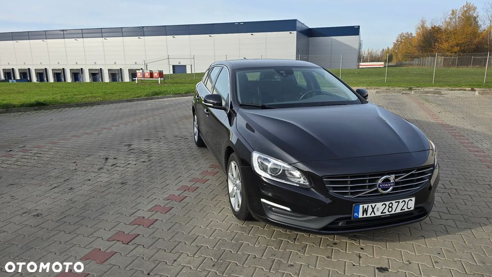 Volvo V60 D4 Momentum - 2