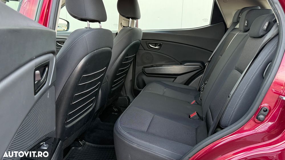 SsangYong Tivoli - 27