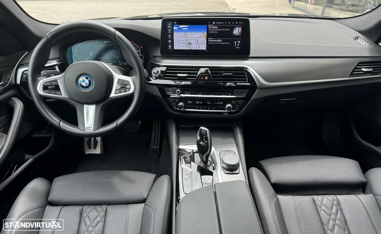 BMW 530 e Pack Desportivo M - 6