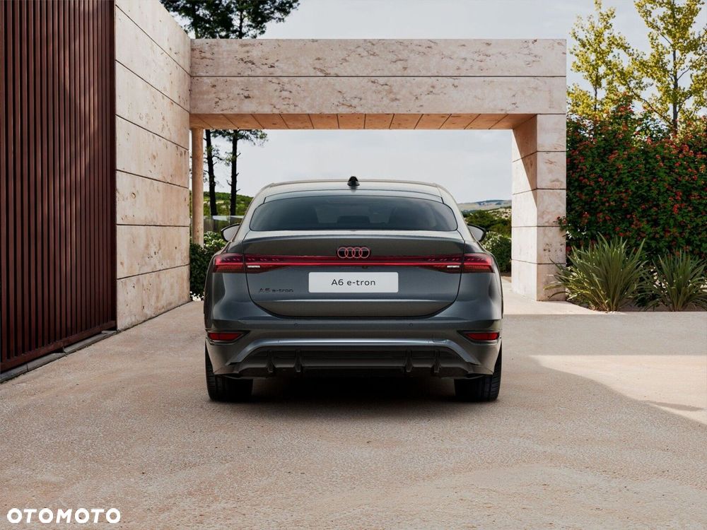 Audi A6 Sportback e-tron - 4
