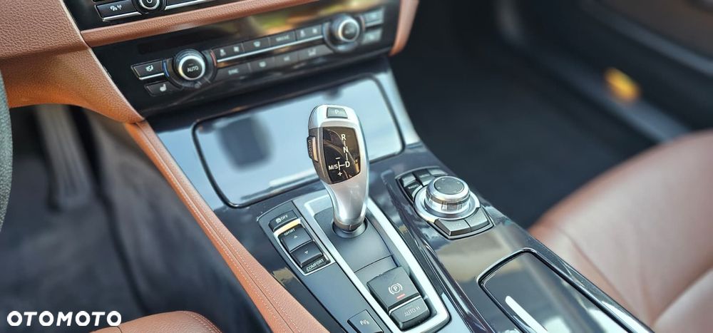 BMW Seria 5 520d - 17