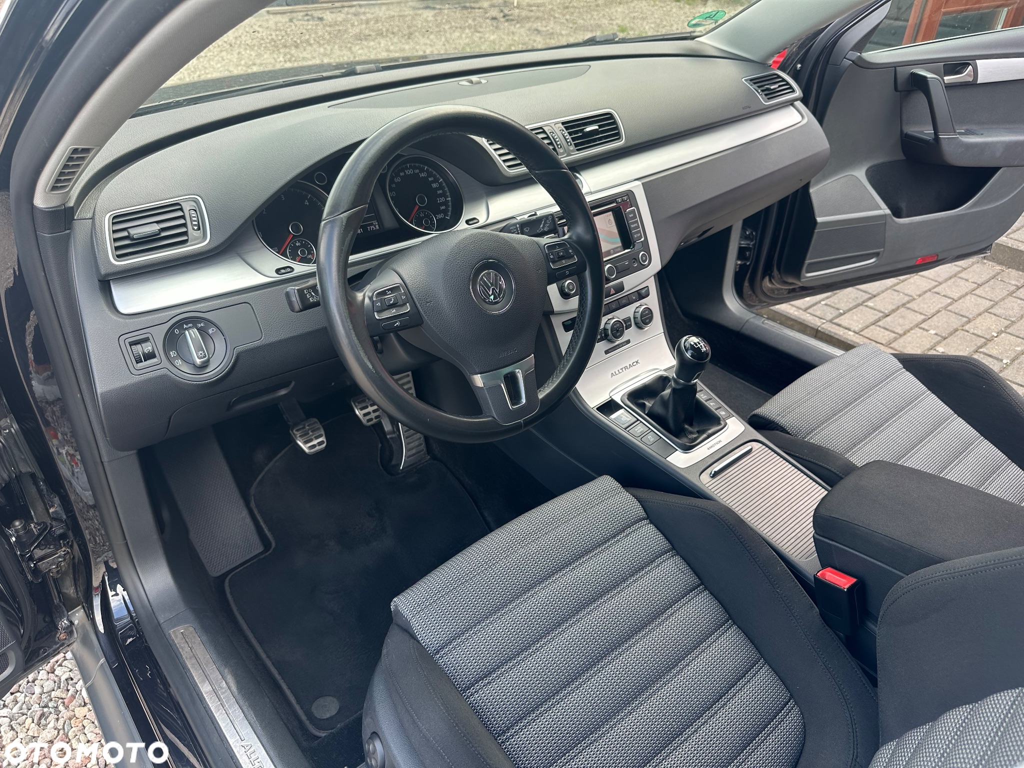 Volkswagen Passat 2.0 TDI 4Mot Highline - 10