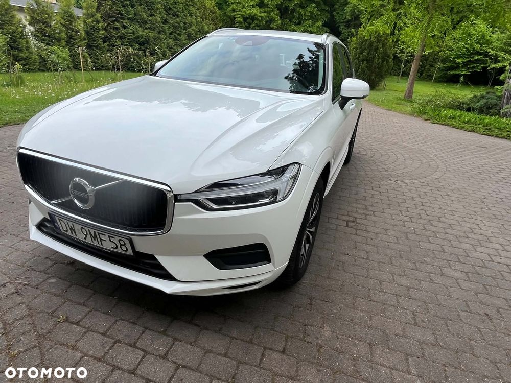 Volvo XC 60 T4 Momentum Pro - 2