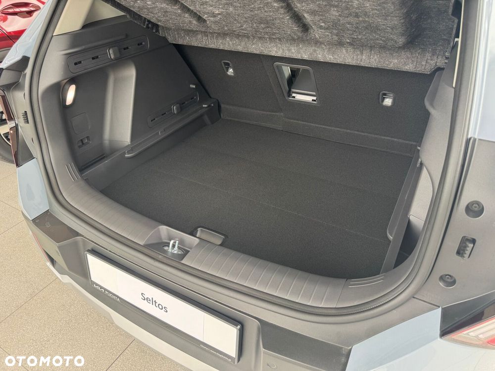 Kia Seltos 1.6 T-GDI M - 32