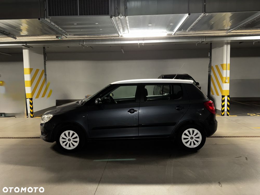 Skoda Fabia - 4