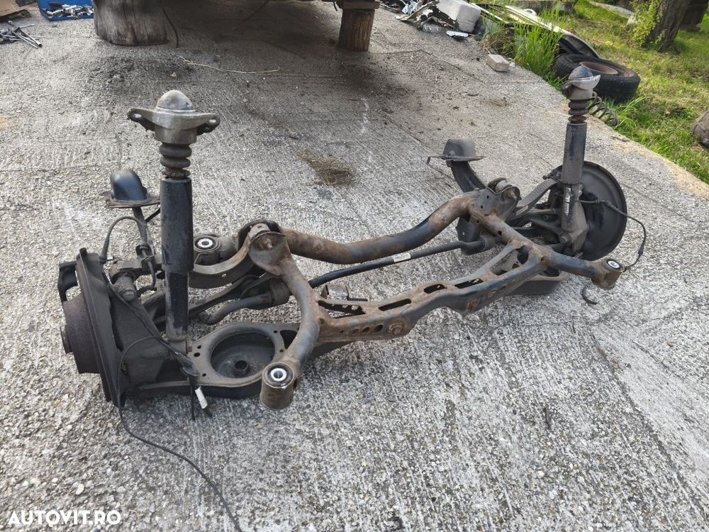 Punte spate completă Volkswagen Passat B6 berlină sau break 2005-2010 - 1