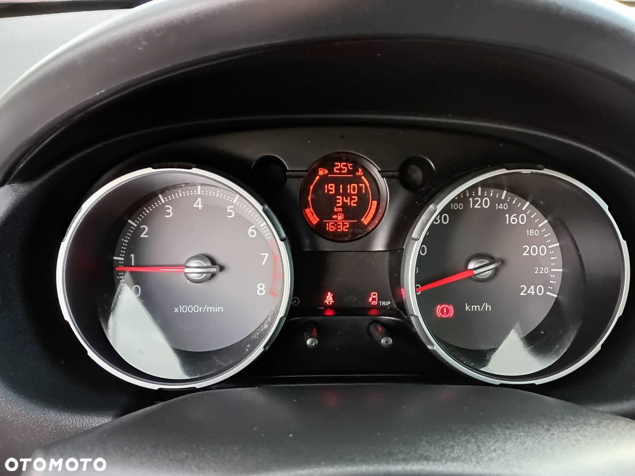 Nissan Qashqai 1.6 Acenta - 21