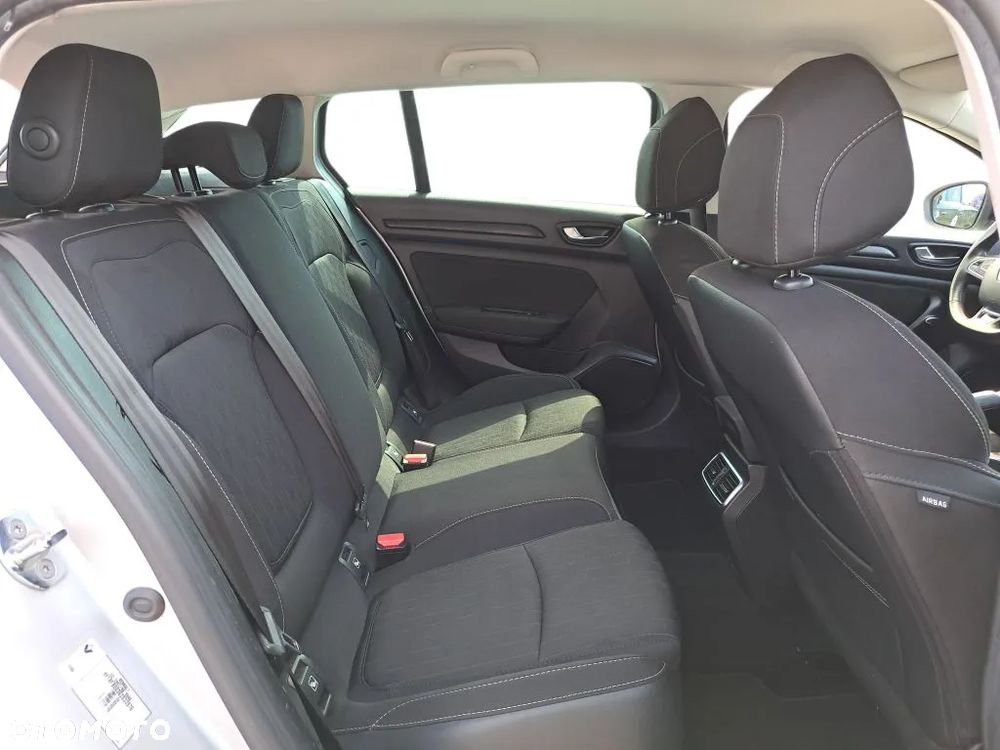 Renault Megane 1.5 Blue dCi Limited - 24