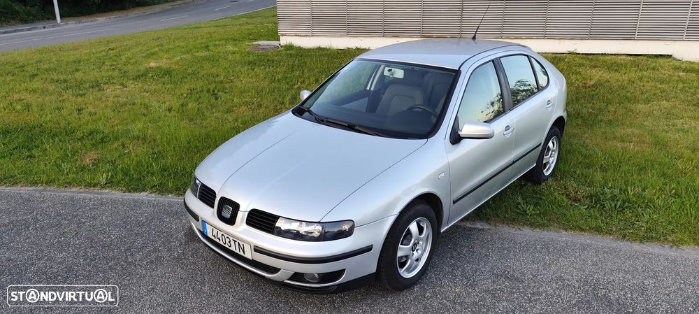 SEAT Leon 1.6 16V Signo - 9