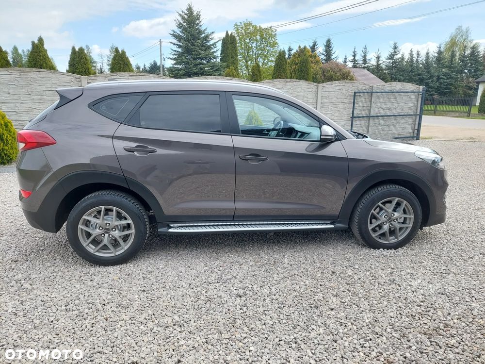 Hyundai Tucson blue 1.7 CRDi 2WD Classic - 12