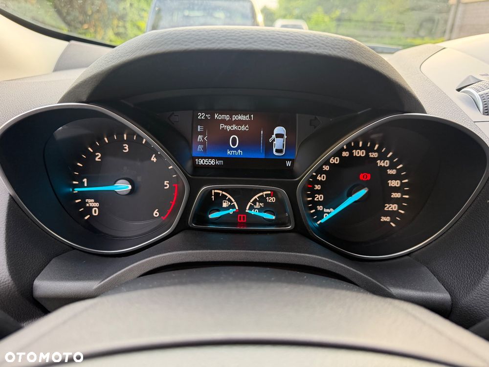 Ford Kuga - 16