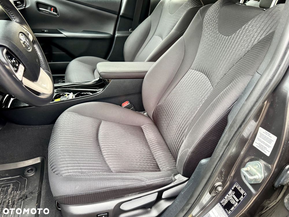 Toyota Prius Hybrid Comfort - 17