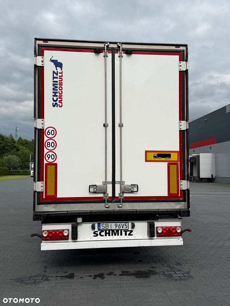 Schmitz Cargobull SKO 24 - 5