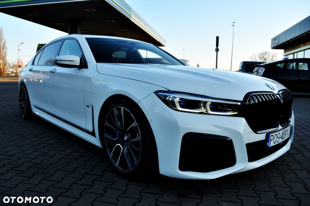 BMW Seria 7 750Li xDrive - 3