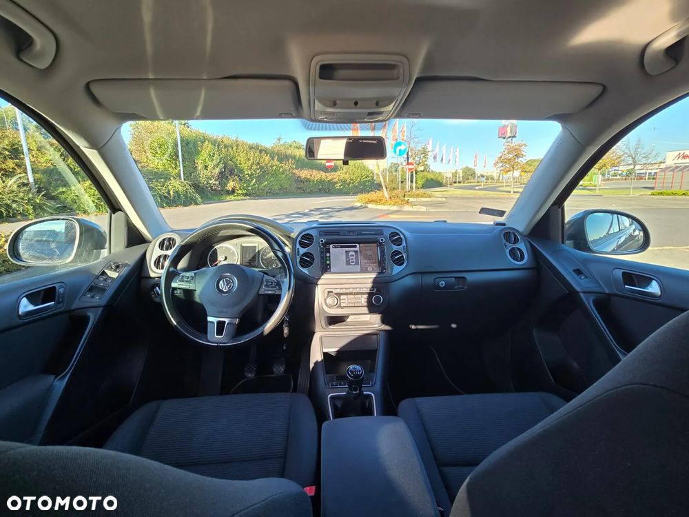 Volkswagen Tiguan - 5