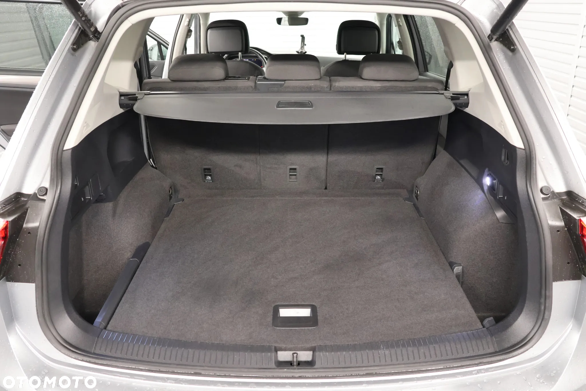 Volkswagen Tiguan Allspace 2.0 TDI SCR DSG Comfortline - 17