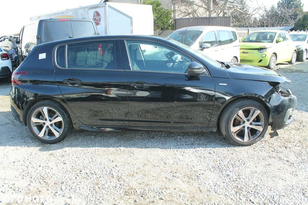 Peugeot 308 - 4