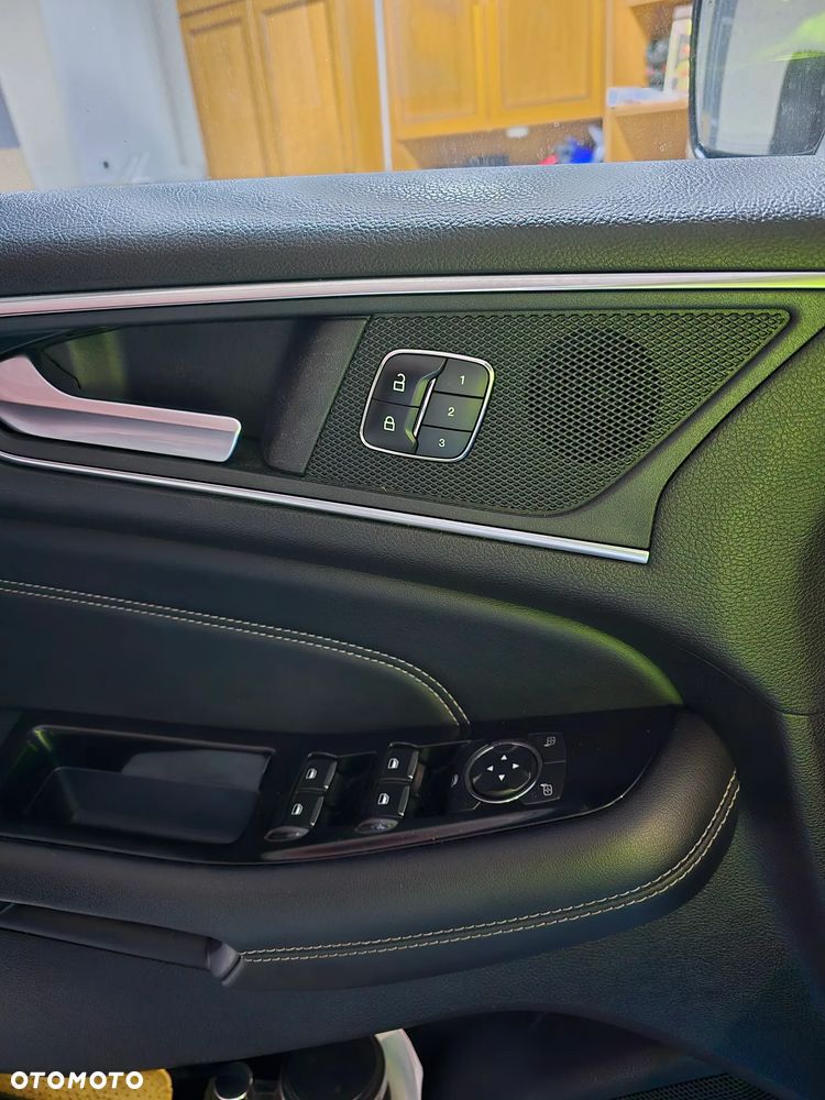 Ford Edge - 19