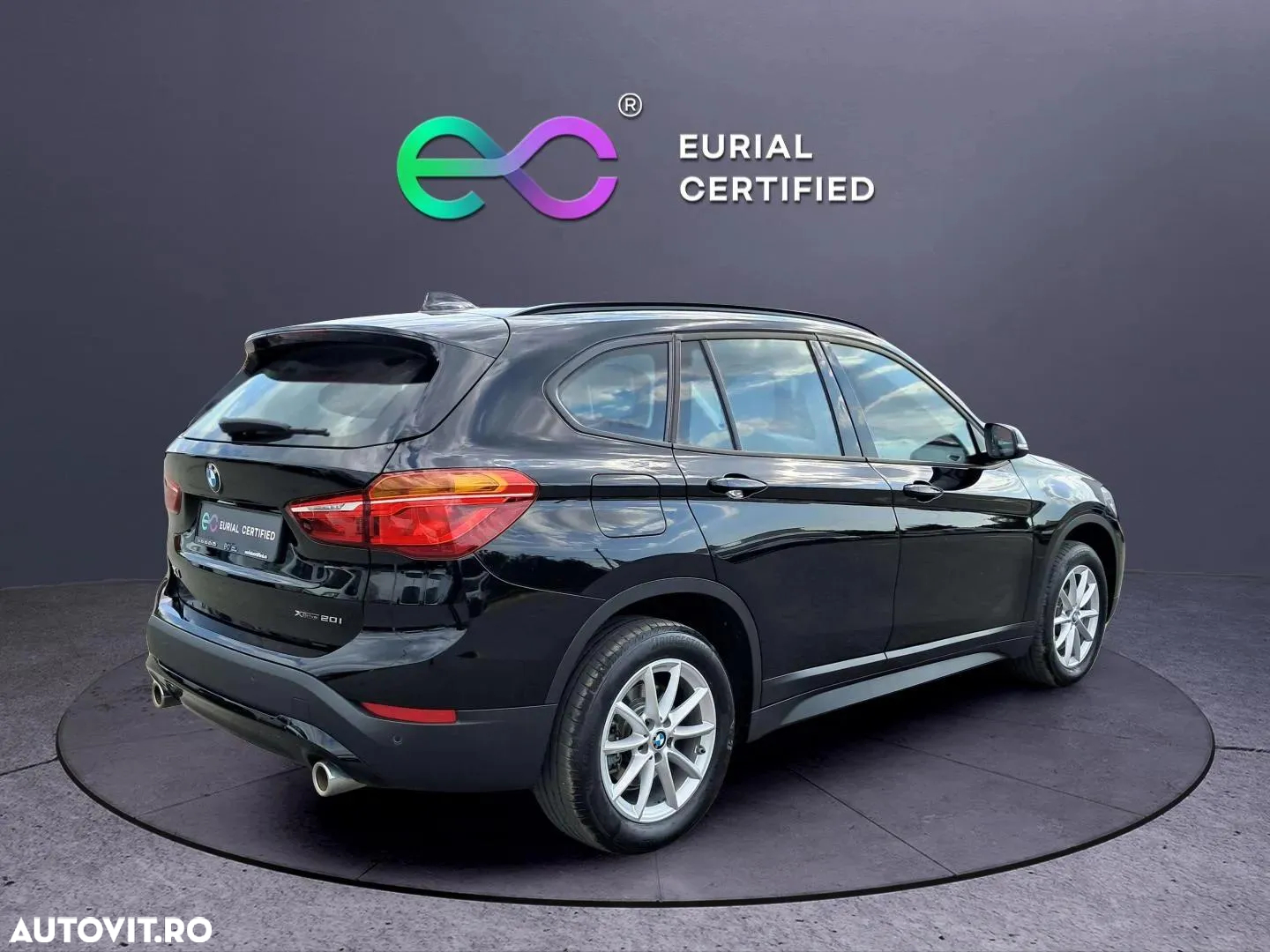 BMW X1 xDrive20i AT - 3