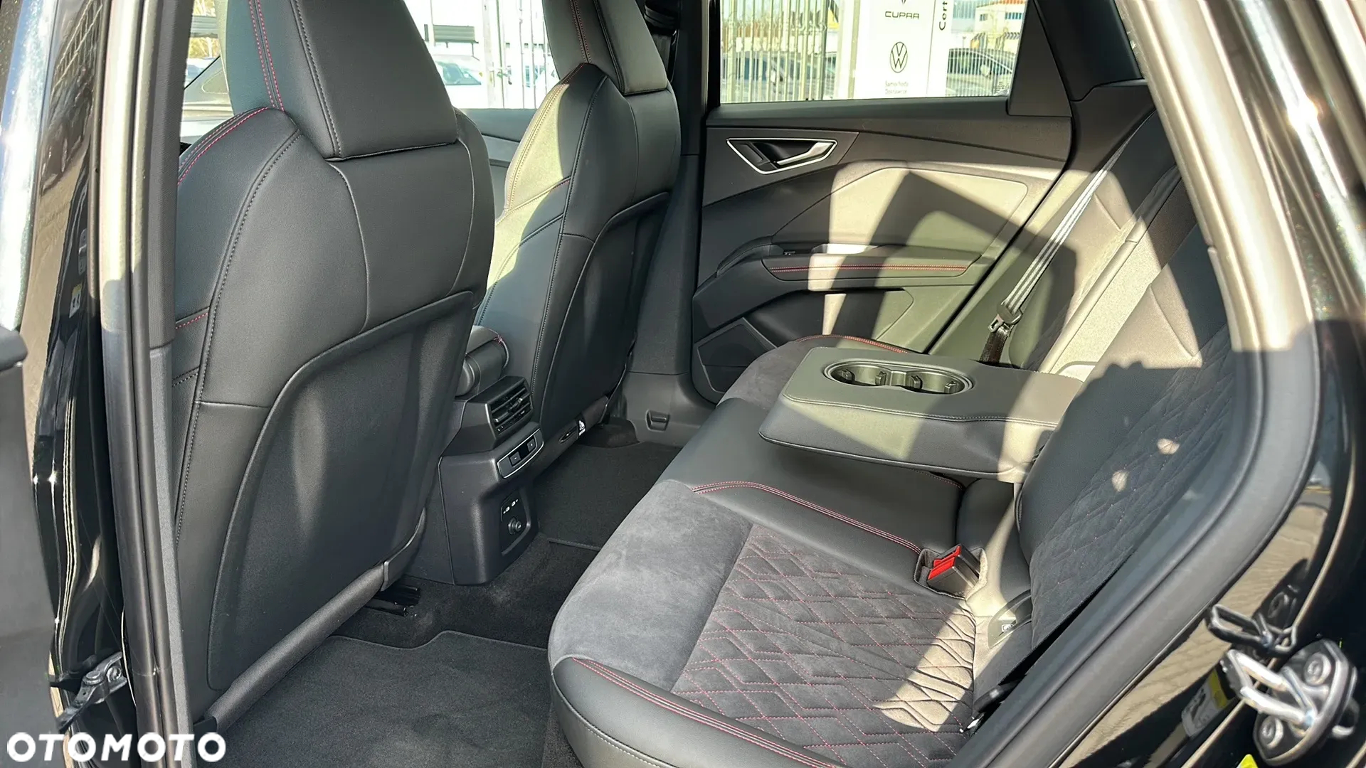 Audi Q4 e-tron 45 82kWh - 14