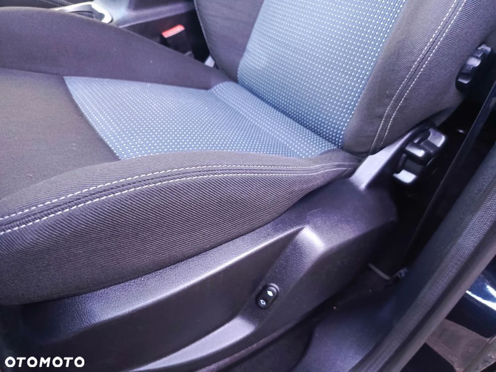 Ford S-Max 2.0 Titanium - 30