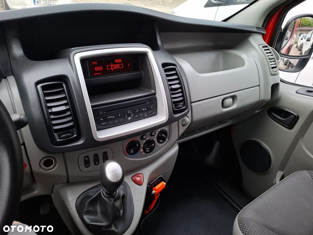 Opel Vivaro 2.0CDTI 115KM KLIMA - 20