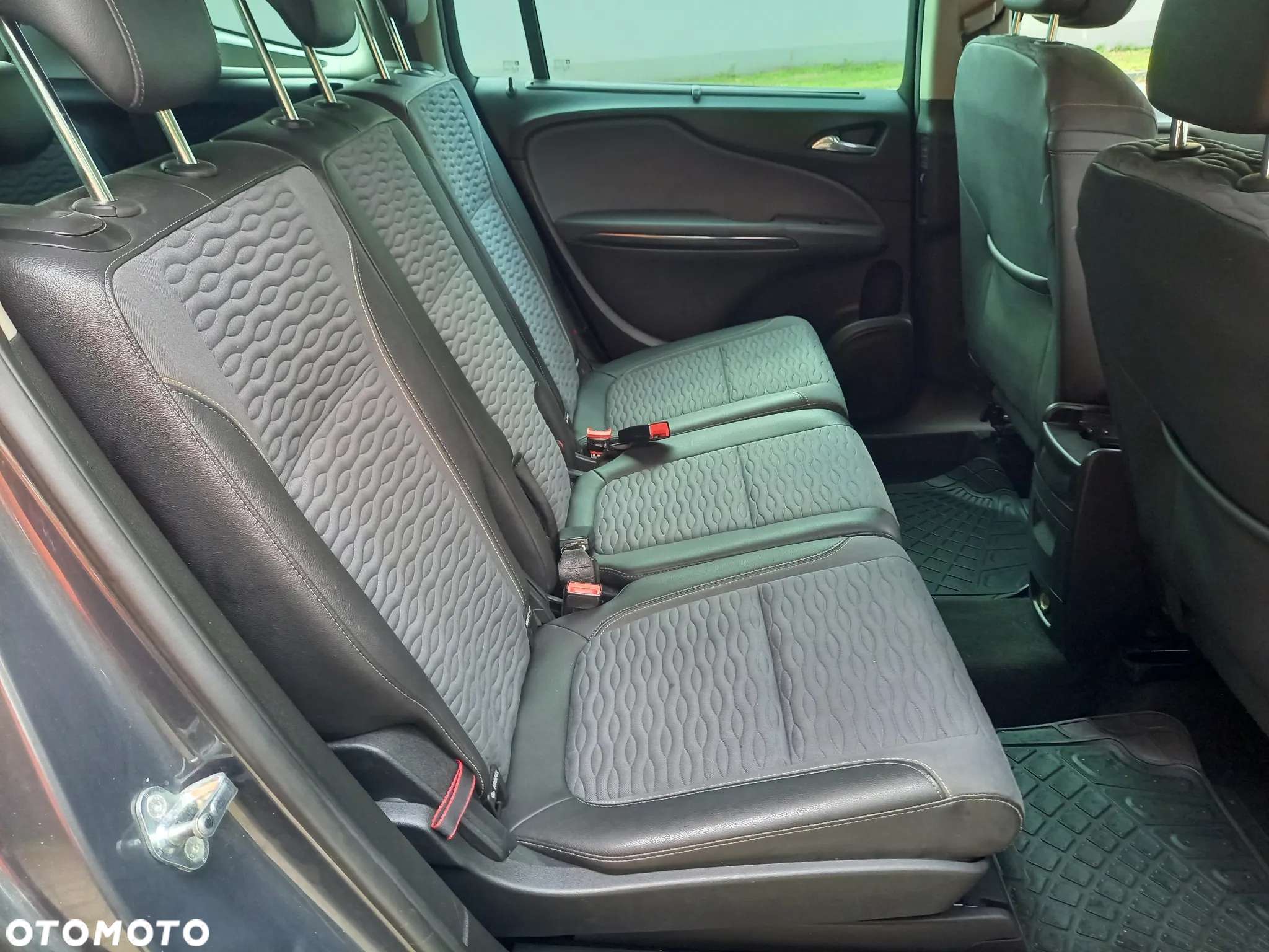 Opel Zafira - 28