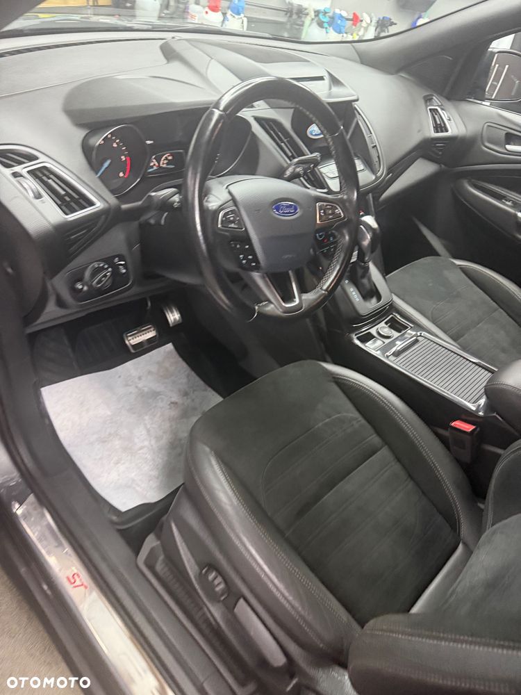 Ford Kuga 2.0 TDCi AWD ST-Line - 16