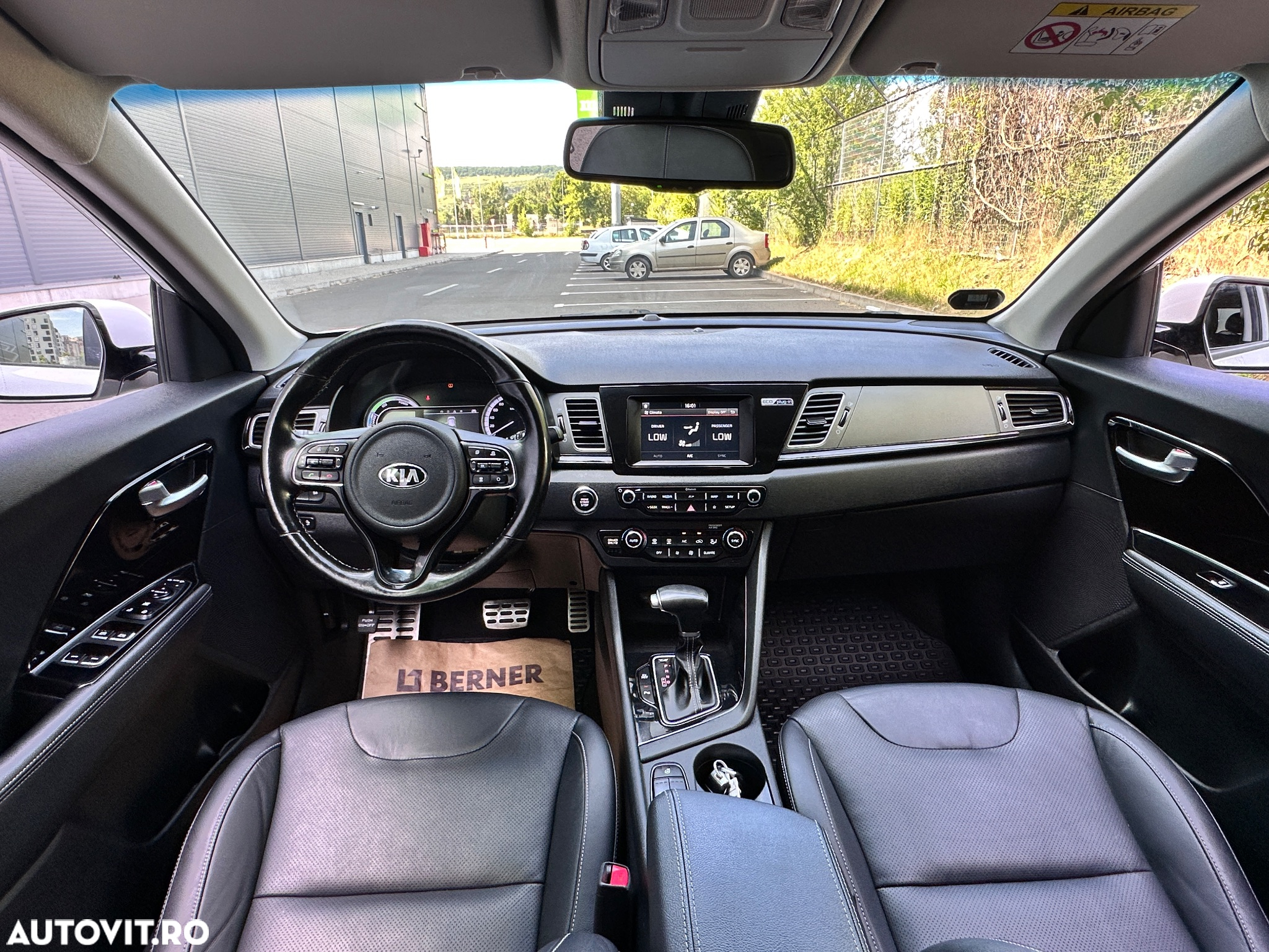 Kia Niro 1.6 GDI 6DCT PHEV Premium - 9