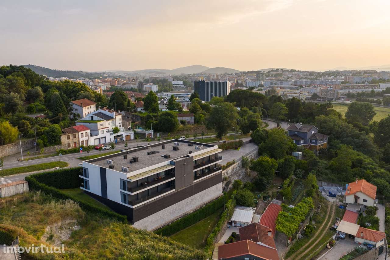 Elegante apartamento T3 em condomínio fechado na encosta do Bom Jesus - Grande imagem: 5/48