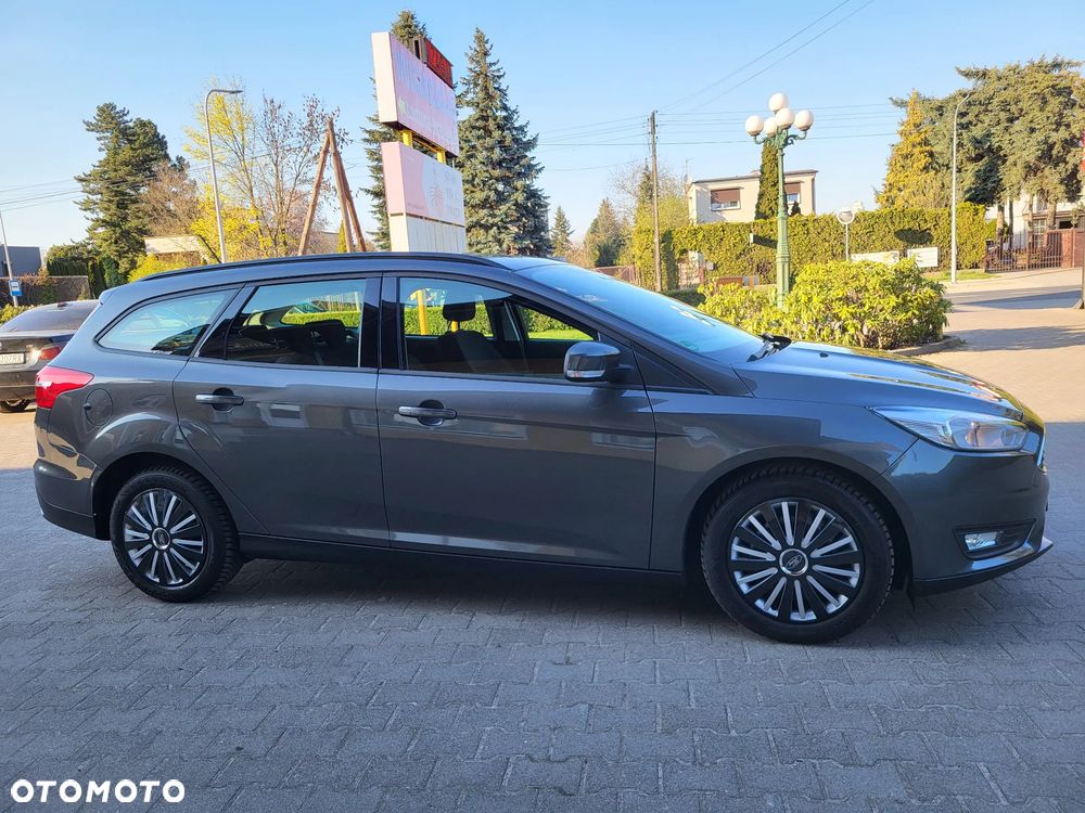 Ford Focus - 4
