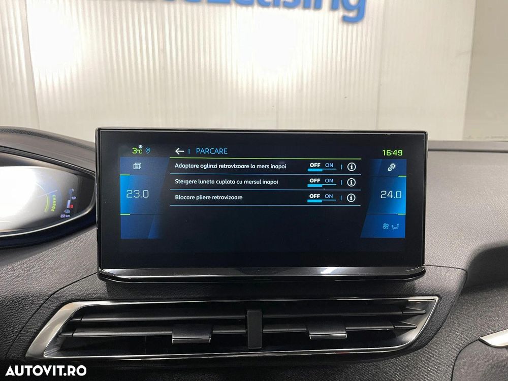 Peugeot 3008 225 e-EAT8 Allure Pack - 17