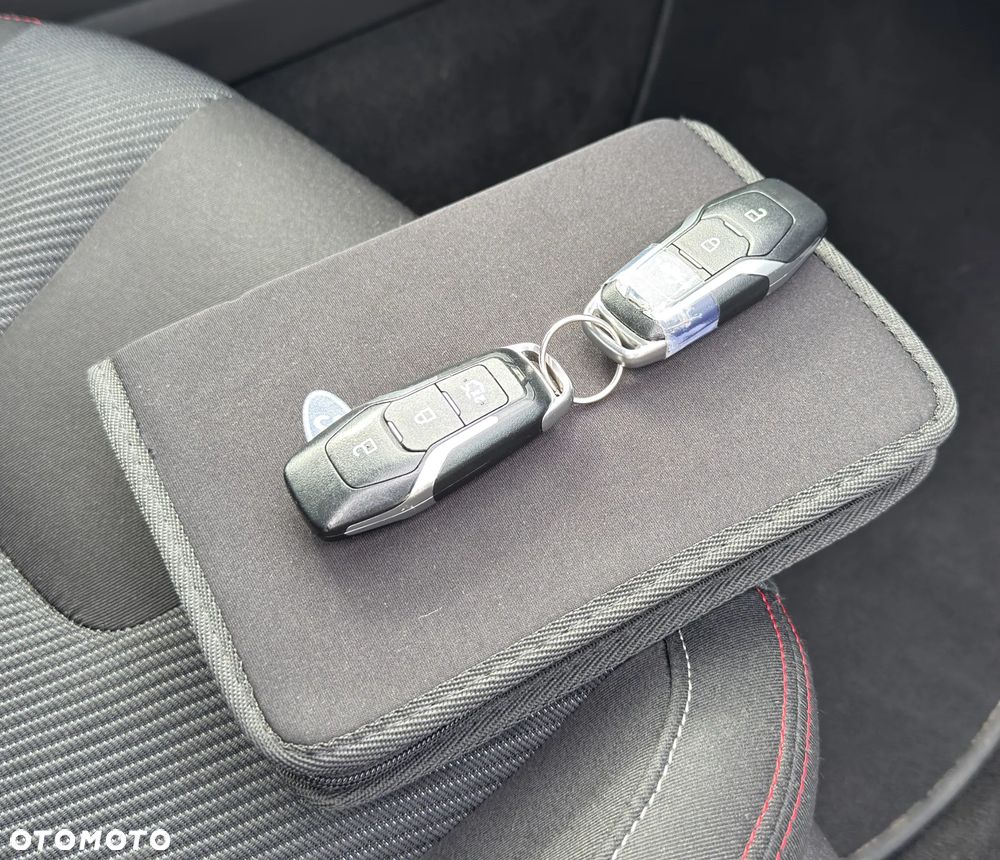 Ford Mondeo 2.0 TDCi ST-Line 4WD PowerShift - 35