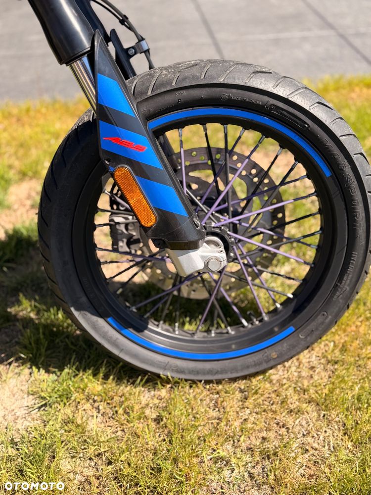 Aprilia SX - 6