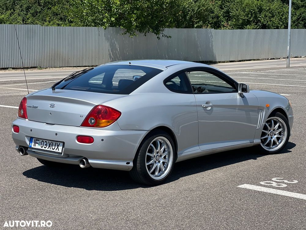 Hyundai Coupe - 3