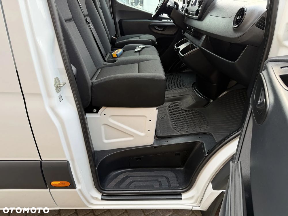 Mercedes-Benz Sprinter L3H2 Winda - 36