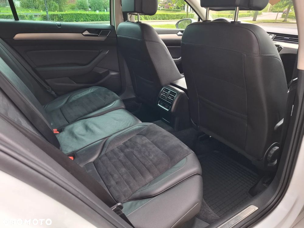 Volkswagen Passat 2.0 TDI BMT Highline DSG7 - 14