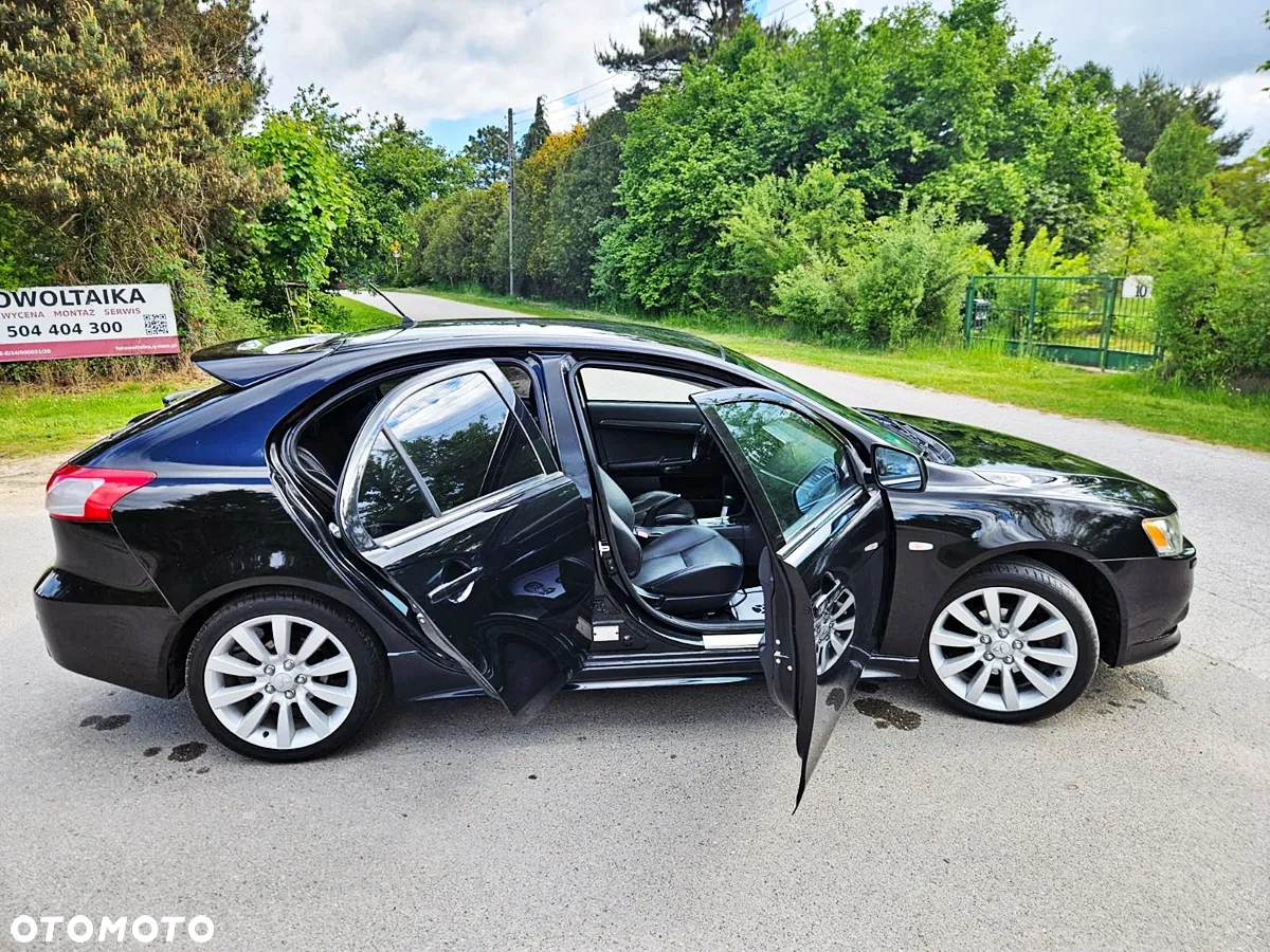 Mitsubishi Lancer 1.8 Instyle NAVI CVT - 19