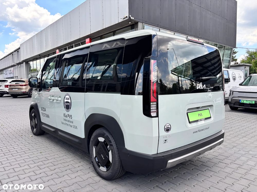 Kia PV5 - 3