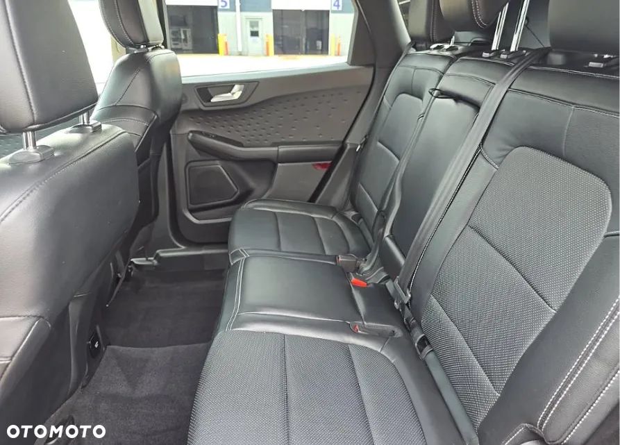 Ford Kuga 2.0 EcoBoost 4x4 Titanium - 11