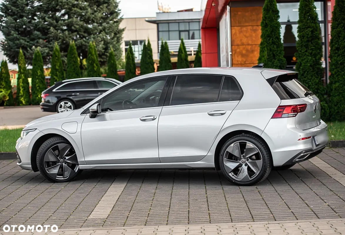 Volkswagen Golf VIII 1.4 TSI Plug-In Hybrid Style DSG - 10