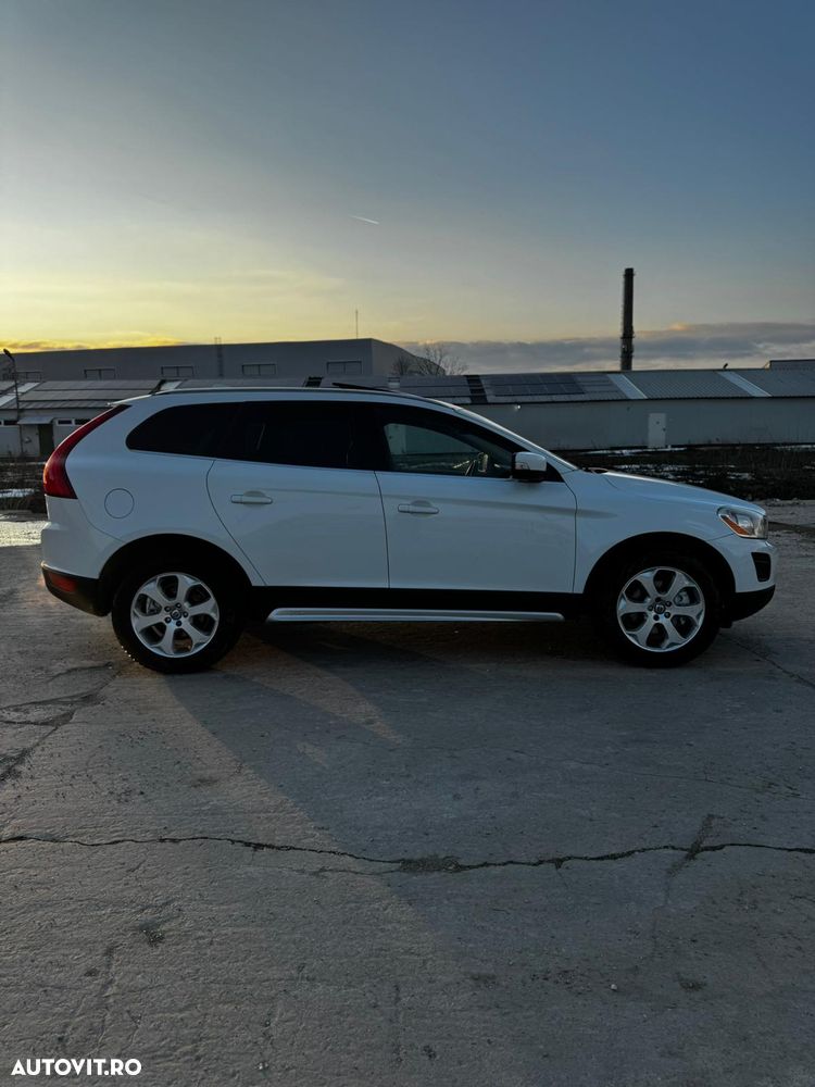 Volvo XC 60 D4 Summum - 3