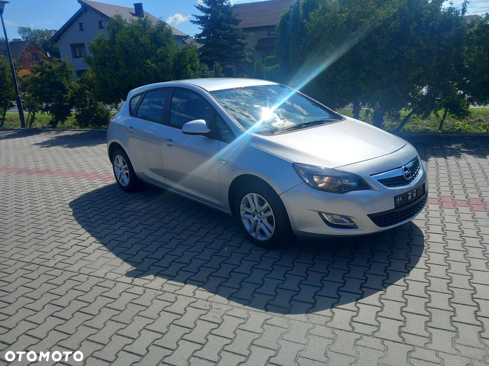 Opel Astra 1.4 T Sport - 8